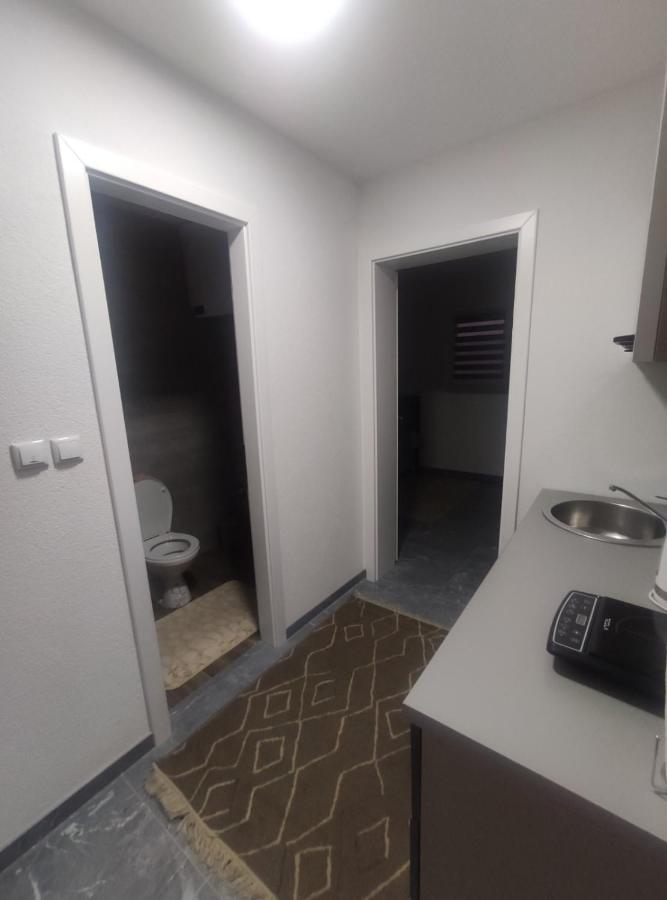 Appartamento Neer Zivinice Esterno foto